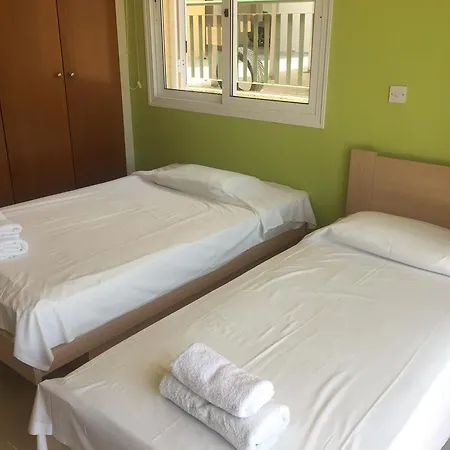 Kissonerga Holiday Flat Daire