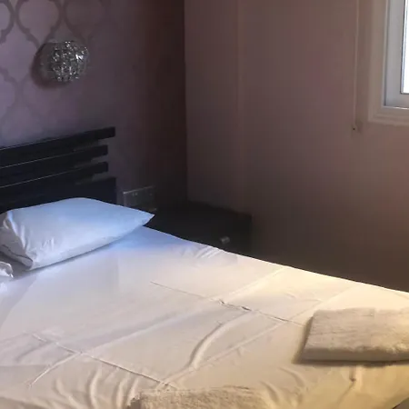 Kissonerga Holiday Flat * Paphos