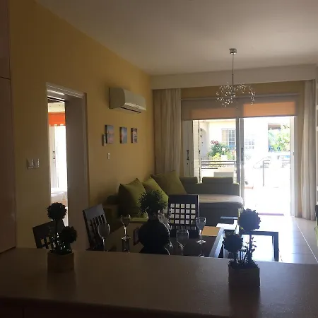 Kissonerga Holiday Flat Apartment Paphos